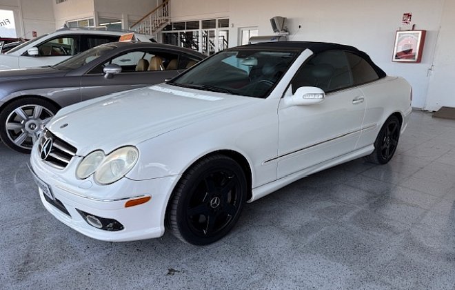 2004 Mercedes-Benz CLK-500 Automatic 